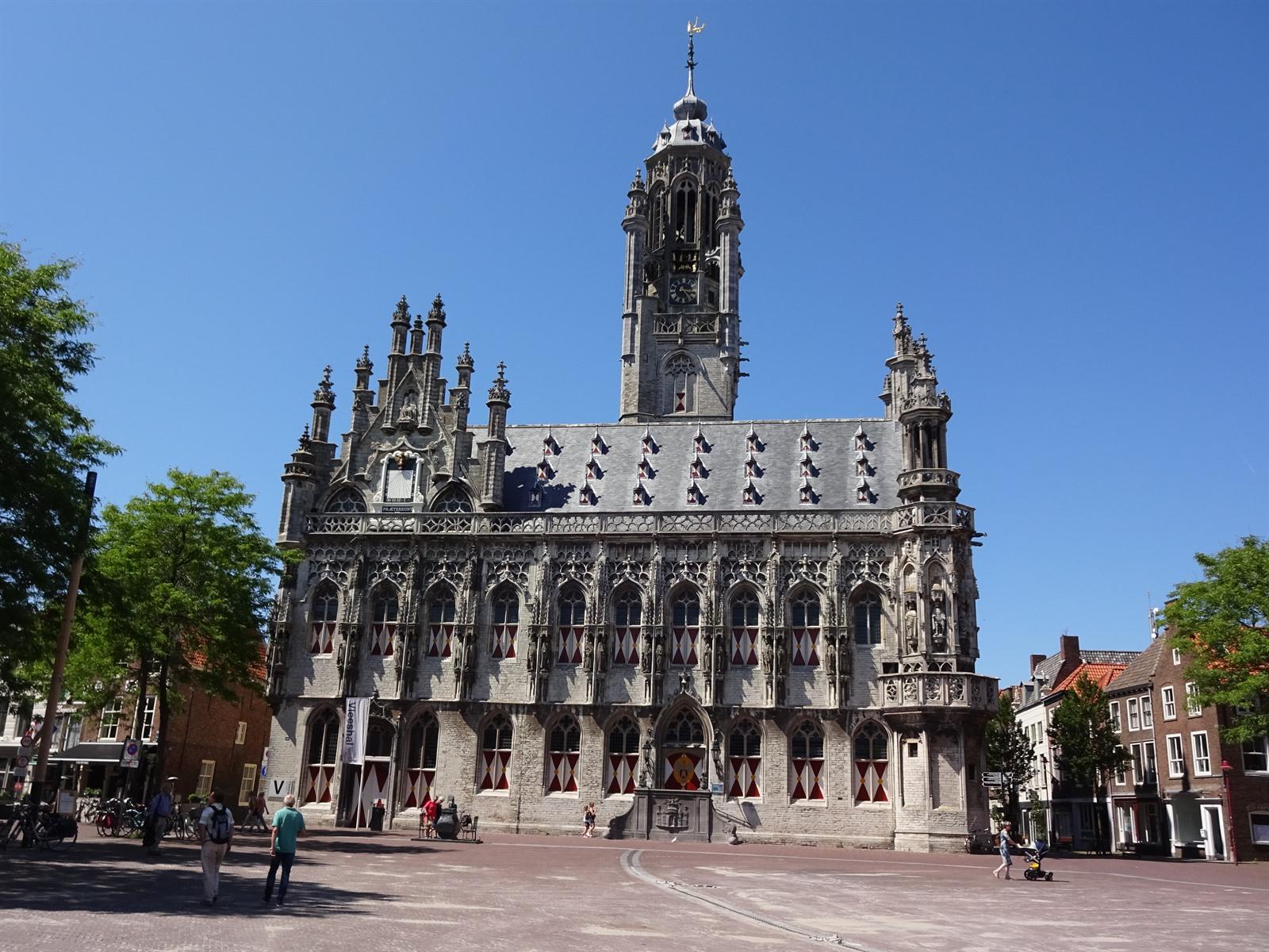 Fietsroute vanuit Arnemuiden langs Vlissingen, Middelburg en Veere