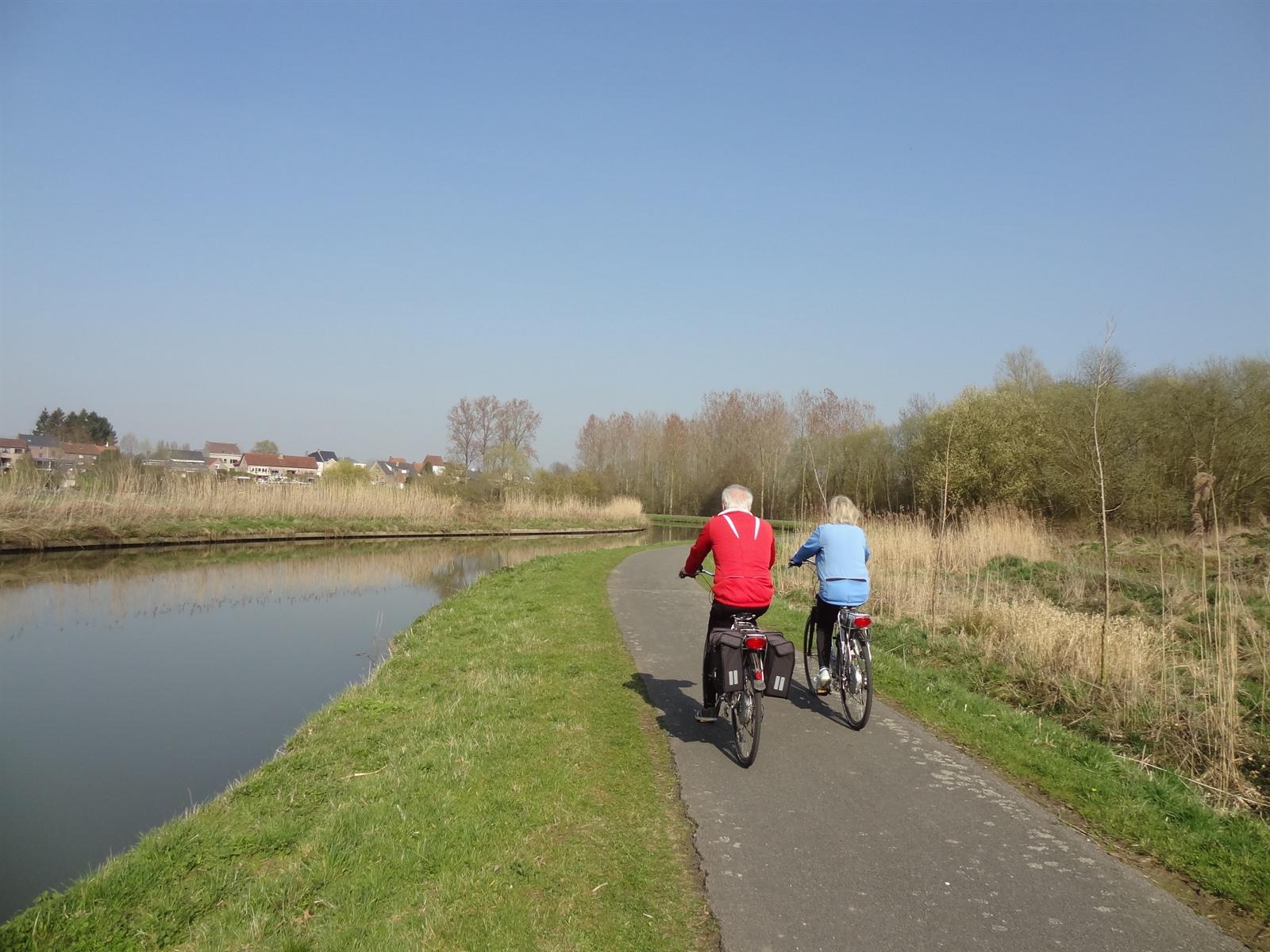 Fietsroute Geraardsbergen langs fietsknooppunten en De Muur