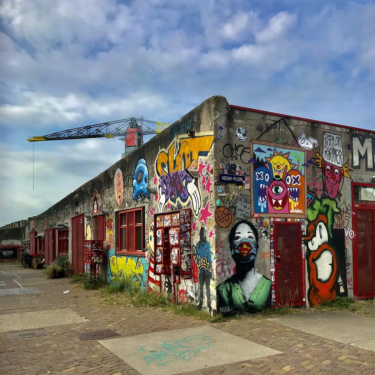 Street-art wandeling Amsterdam: Ontdek de stad via bijzondere muurschilderingen