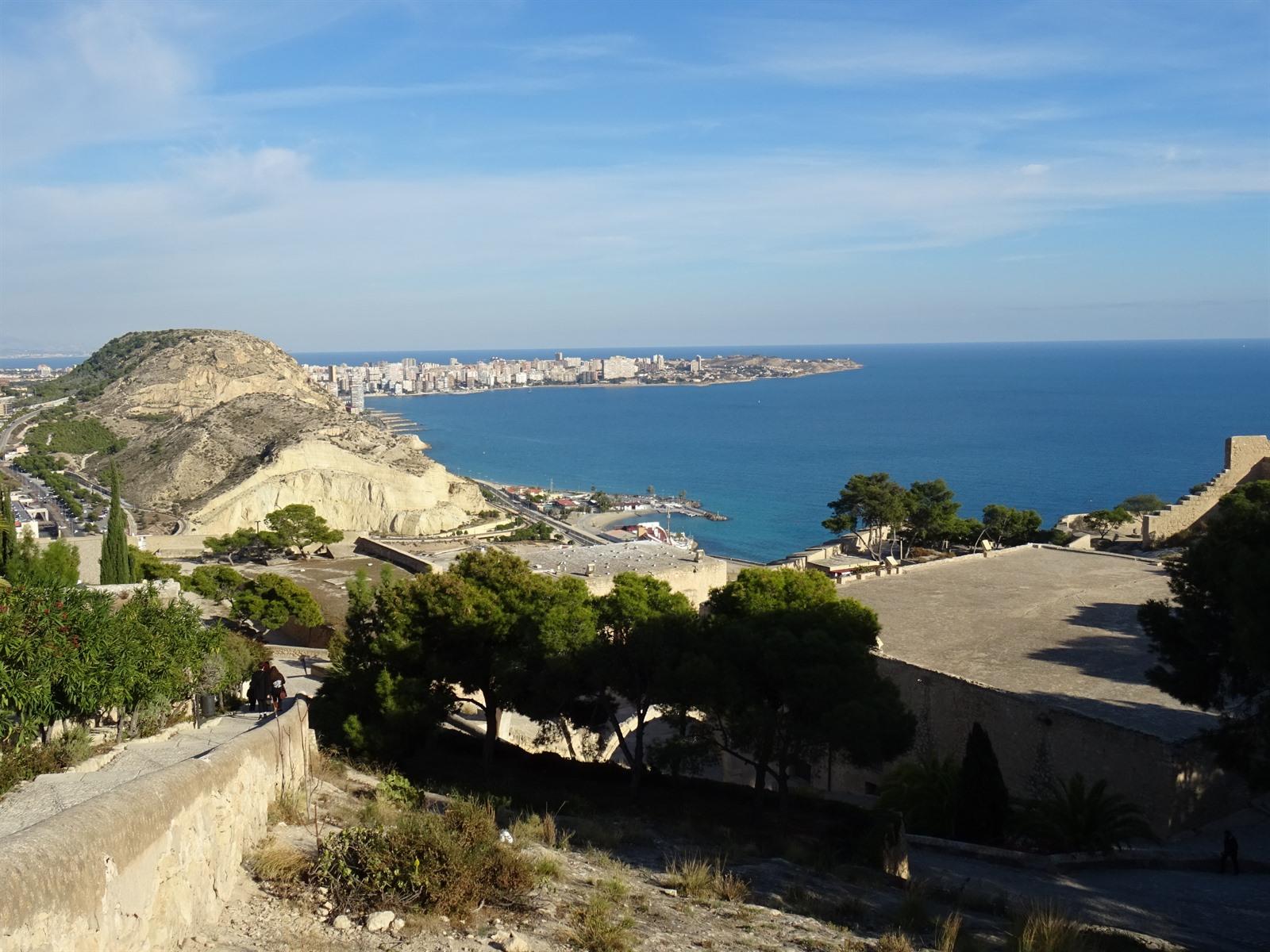 Stadswandeling in Alicante: Highlights + Castillo de Santa Bárbara