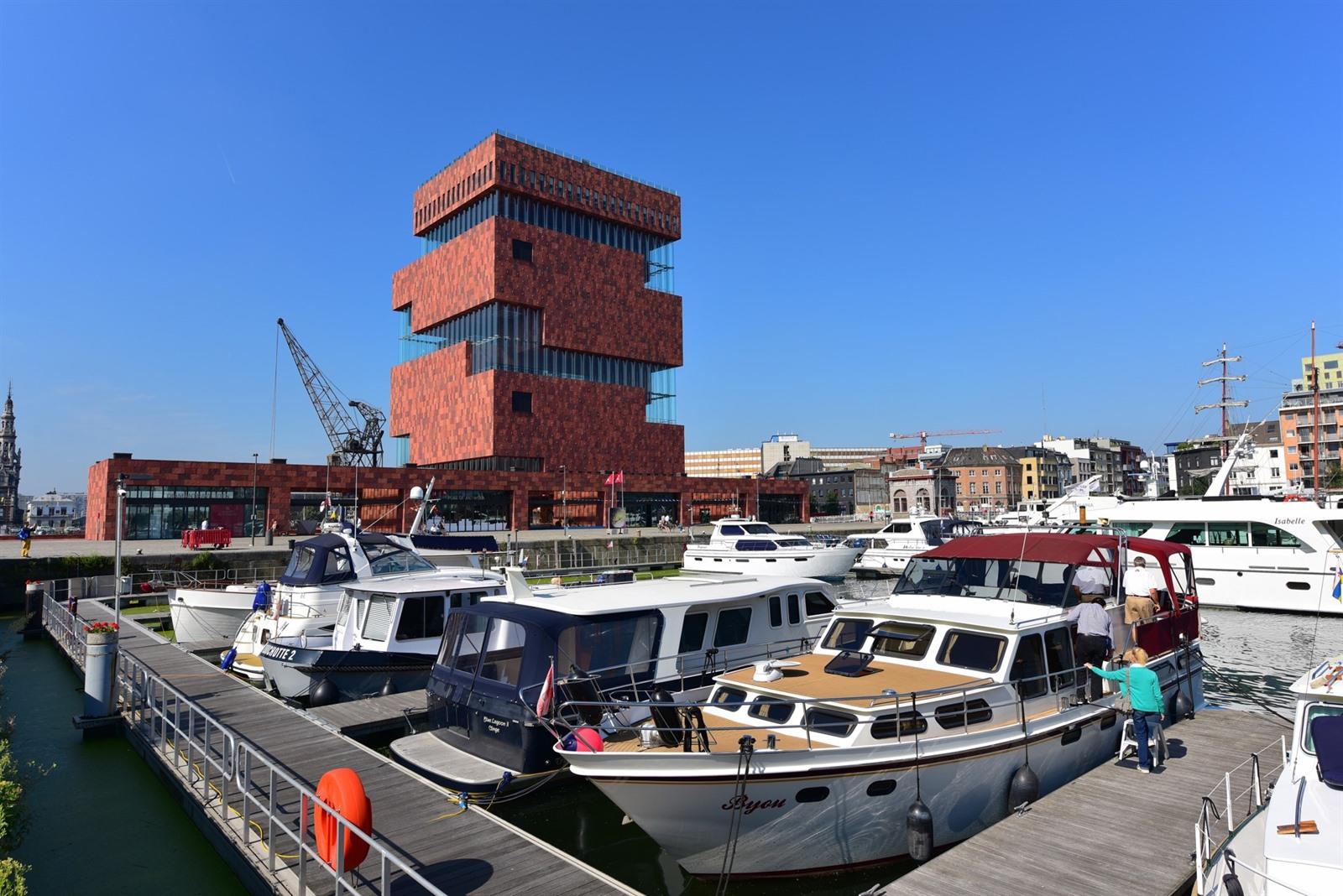 Wandelroute Antwerpen-Noord: de haven en het centrum