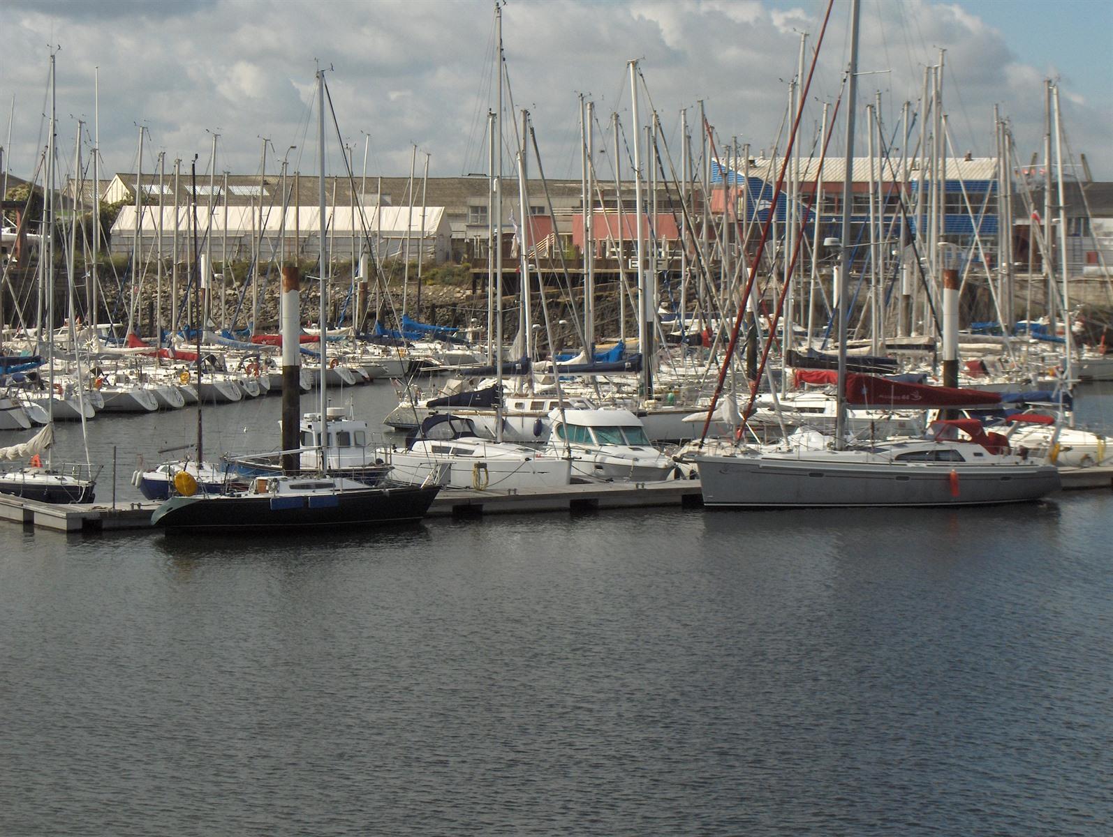 Duinkerke: wandelen tussen musea en haven